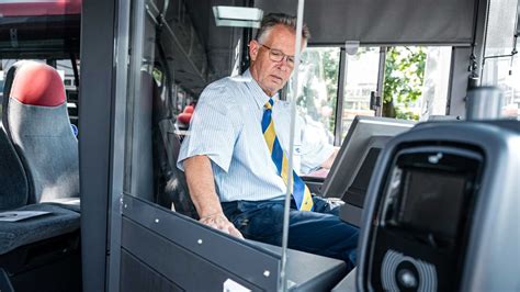 Verbod op verlof bij busbedrijf Hermes door tekort aan chauffeurs 